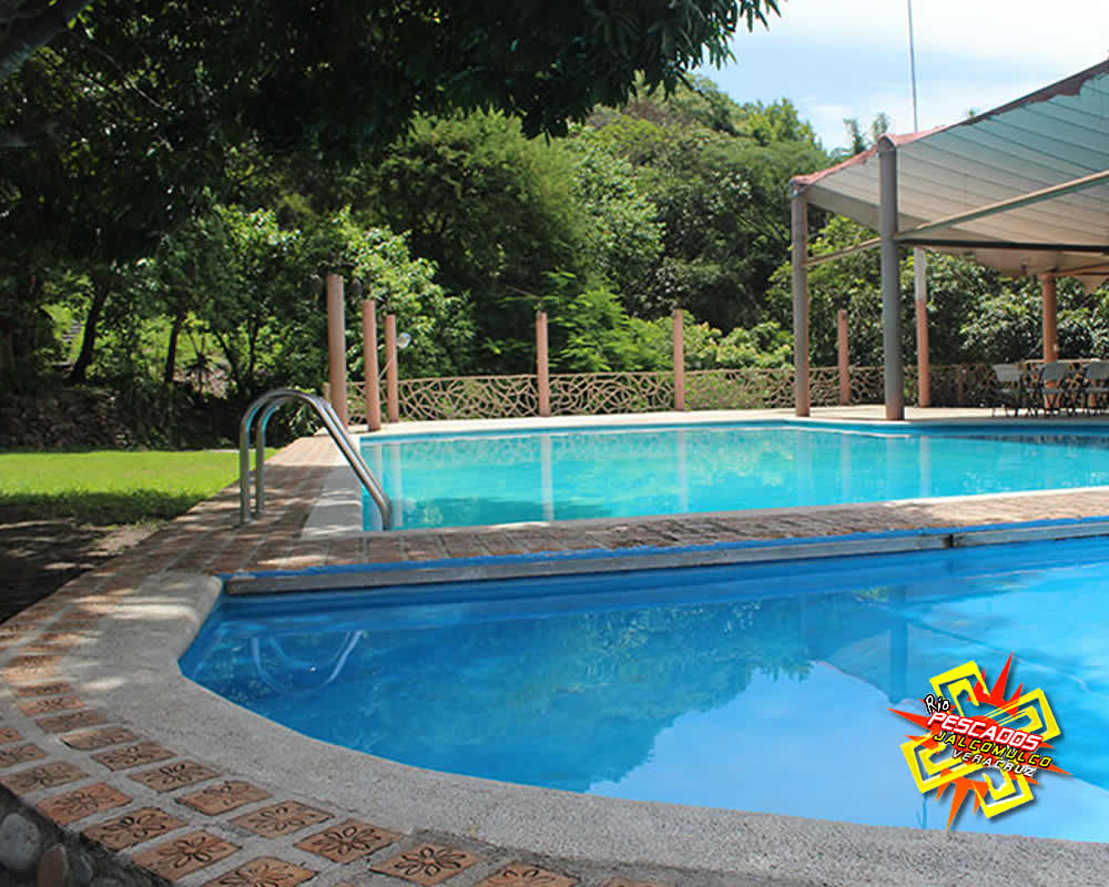 Alberca del campamento del Río Pescados Jalcomulco Veracruz